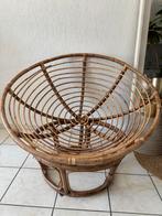 2x rotan stoelen met kussens breete 112 cm, hoogte 90cm, Tuin en Terras, Tuinstoelen, Verzenden, Zo goed als nieuw, Rotan
