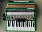 Accordeon groen, 80 bassen, 5 registers, Muziek en Instrumenten, Accordeons, Ophalen, Zo goed als nieuw, 80-bas, Overige merken