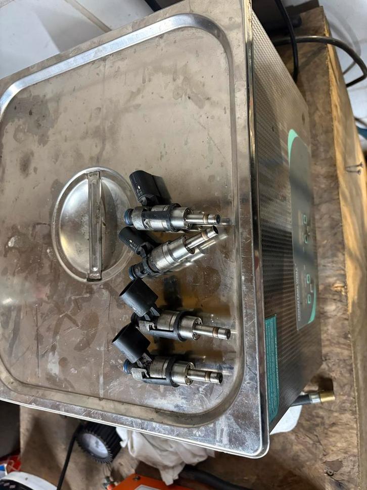 Injectoren Golf 5 GTI - Set van 4, Auto-onderdelen, Brandstofpompen, Gebruikt, Ophalen of Verzenden