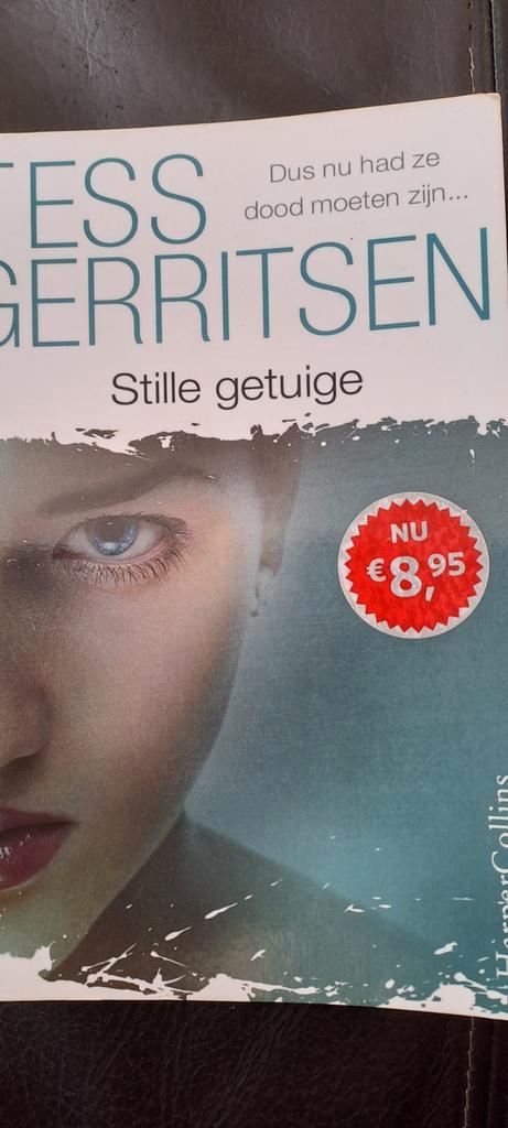 Tess Gerritsen - Stille getuige, Boeken, Thrillers, Zo goed als nieuw, Nederland, Ophalen of Verzenden