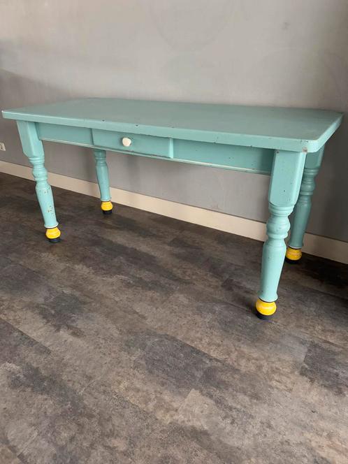 Retro Sidetable Blauw/Geel, Huis en Inrichting, Tafels | Sidetables, Gebruikt, 50 tot 75 cm, 150 tot 200 cm, Rechthoekig, Overige houtsoorten