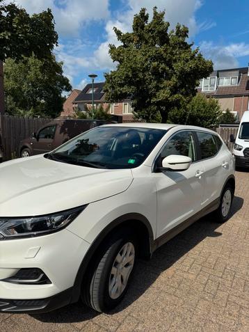 Nissan Qashqai 1.3 Dig-t 140pk Evapo 2019 Wit beschikbaar voor biedingen