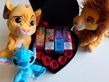 Te koop bloemen met mascottes  beschikbaar voor biedingen