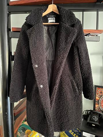 Winterjas maat L beschikbaar voor biedingen