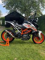 KTM 390 Duke (bj 2019), Handvatverwarming, Particulier, 373 cc, Minimaal motorrijbewijs A2
