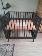 Europe Baby Evy Box Mat Zwart incl. boxkleed Meyco, Kinderen en Baby's, Boxen, Ophalen, Zo goed als nieuw, In hoogte verstelbaar