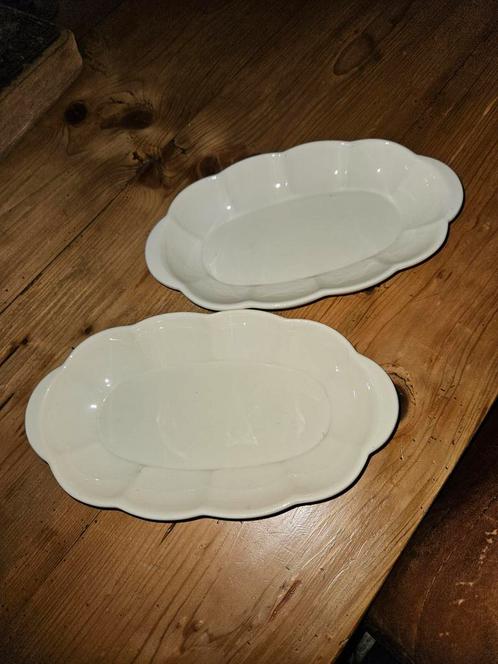 2 Vintage Serveerschalen - Elegant Design, Antiek en Kunst, Antiek | Schalen, Ophalen