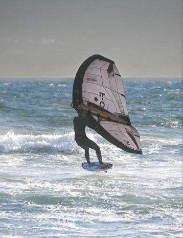 Fone Strike V5 Aluula Demo Wing 4.0 en 5.5 boom garantie beschikbaar voor biedingen