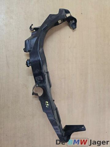 Koplampsteun rechts BMW 3-serie E90 E91 LCI 51117138402 beschikbaar voor biedingen