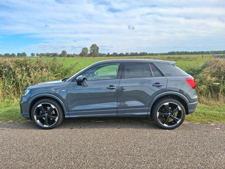 Audi Q2 1.0 S-Line Limited edition. PanoDak, TrkHk 2018, Auto's, Audi, Particulier, Q2, Benzine, C, SUV of Terreinwagen, Handgeschakeld