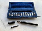 Pelikan Graphos Kalligrafie set met Pen 1960, Verzamelen, Pennenverzamelingen, Overige merken, Gebruikt, Overige typen, Met doosje