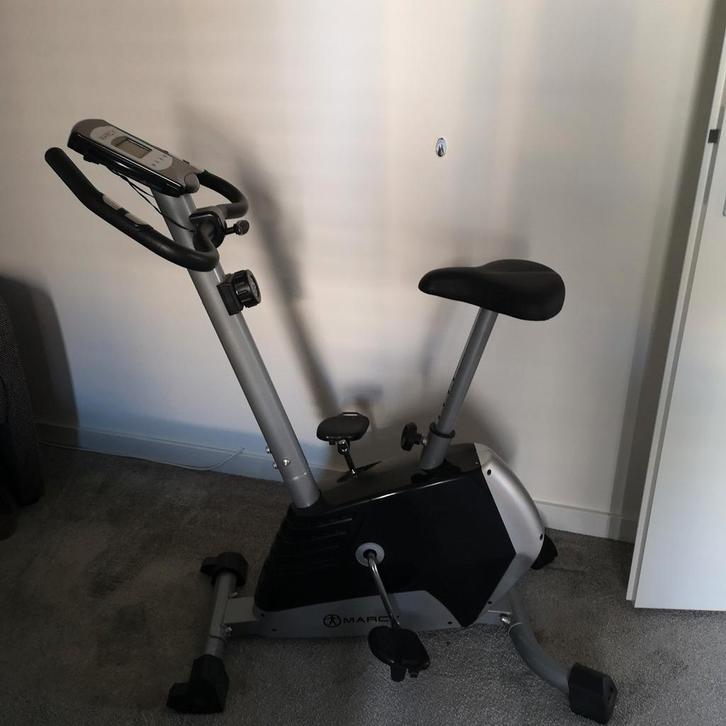 Hometrainer - In hoogte verstelbaar, Sport en Fitness, Fitnessapparatuur, Gebruikt, Hometrainer, Benen, Buik, Metaal, Ophalen