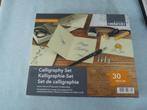 Nieuw Kalligrafieset 30 delig. nieuw in doos, Ophalen of Verzenden, Nieuw, Overige typen