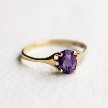 Vintage 9K gouden solitaire ring met Amethist - 17 beschikbaar voor biedingen