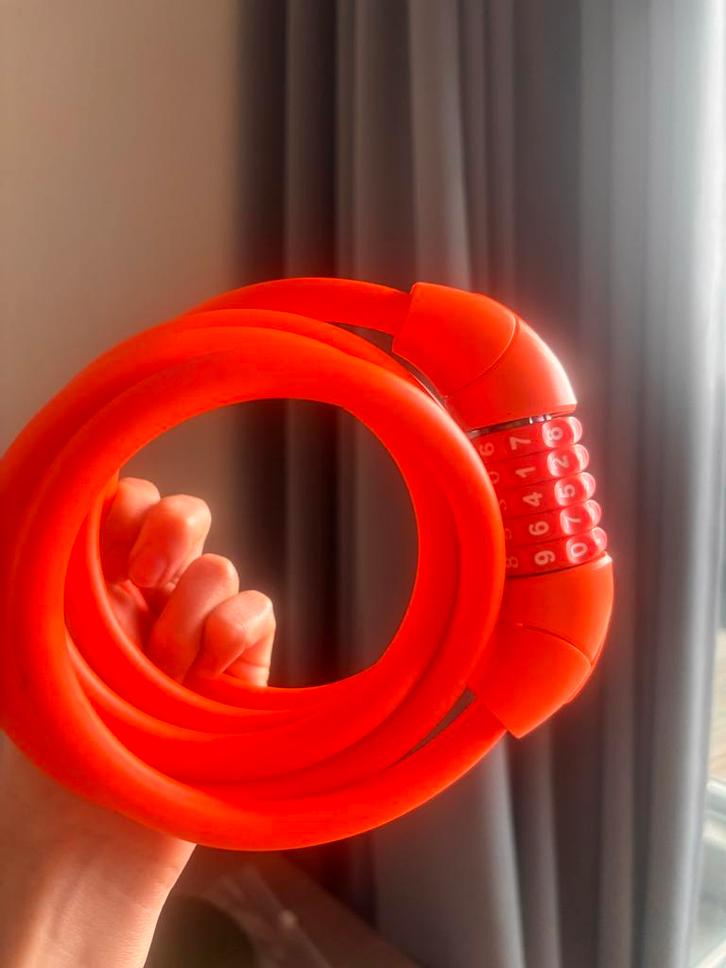 HEMA Fietsslot - Zo goed als nieuw!, Fietsen en Brommers, Fietsaccessoires | Fietssloten, Zo goed als nieuw, Combinatieslot, Ophalen of Verzenden