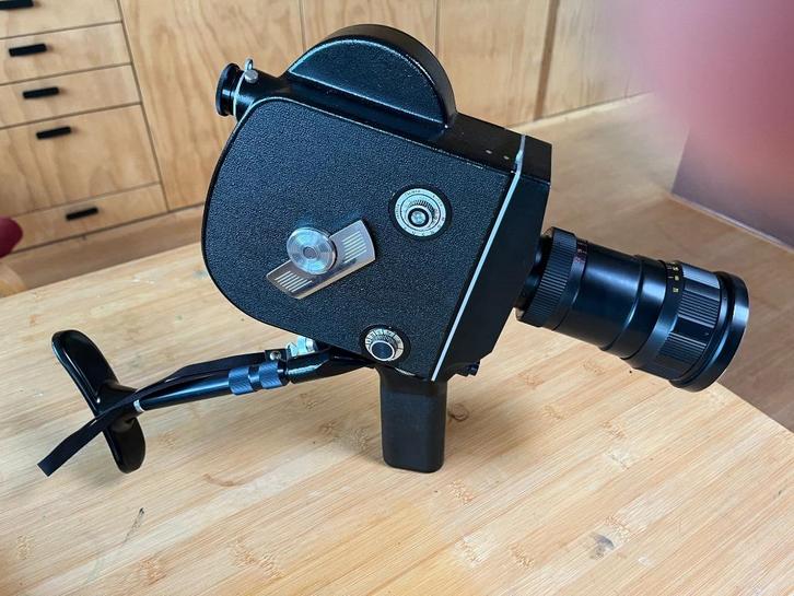 Krasnogorsk-3 16mm camera met origineel aankoopbewijs, Verzamelen, Fotografica en Filmapparatuur, Filmcamera, 1960 tot 1980, Ophalen of Verzenden