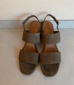 TAMARIS SANDALEN MT:40 IN GOEDE STAAT., Verzenden, Sandalen of Muiltjes, Zo goed als nieuw, TAMARIS