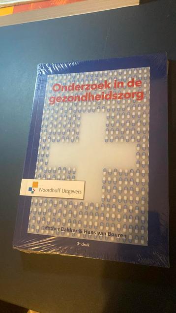Esther Bakker - Onderzoek in de gezondheidszorg - in plastic beschikbaar voor biedingen
