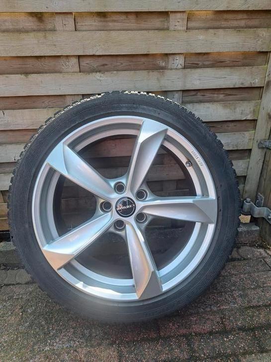 4 Borbet S silver velgen met banden, Auto-onderdelen, Banden en Velgen, Band(en), Winterbanden, 18 inch, 225 mm, Personenwagen