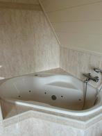 Hoekbad met whirlpool, Ophalen of Verzenden, Gebruikt, Bad