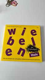 Carmen Lamp - Wiebelen en friemelen thuis, Ophalen of Verzenden, Zo goed als nieuw, Carmen Lamp; Monique Thoonsen