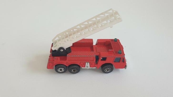 Set van 4 vintage 1976/82 modelautos | Matchbox | superfast, Hobby en Vrije tijd, Modelauto's | 1:43, Gebruikt, Bus of Vrachtwagen