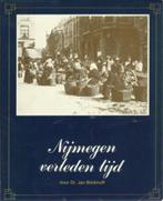 Dr. Jan Brinkhoff: Nijmegen verleden tijd, Ophalen of Verzenden, 20e eeuw of later, Gelezen
