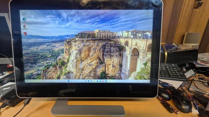 Mitac All-in-One PC – Intel i5 | 8GB | 256GB Samsung SSD, Computers en Software, Desktop Pc's, Zo goed als nieuw, 2 tot 3 Ghz