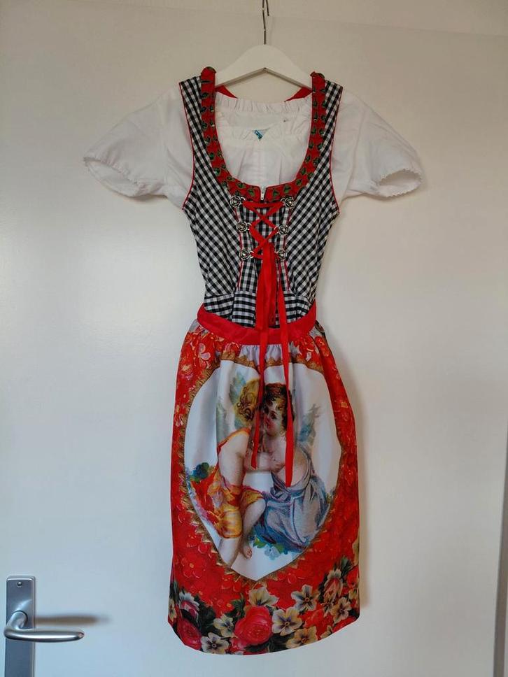 Oostenrijkse deindle 140, Kleding | Dames, Carnavalskleding en Feestkleding, Zo goed als nieuw, Carnaval, Ophalen of Verzenden