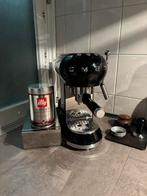 Smeg Espressomachine - inclusief accessoires, Ophalen of Verzenden, Gebruikt