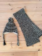 Gevoerde kindermuts en sjaal 6-9 jaar, Benetton, United Colors of Benetton, Ophalen of Verzenden, Zo goed als nieuw, Maat 86