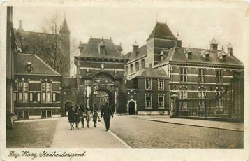 (300-159-015) Den Haag Stadhouderspoort beschikbaar voor biedingen