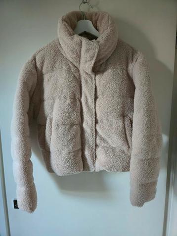 Mooie korte Teddy Puffer Jas Beige Maat XS — Primark - zgan beschikbaar voor biedingen