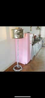 Eenzame Staande lamp uniek (kratje hertog), Huis en Inrichting, Verzenden, Zo goed als nieuw