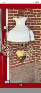 Antieke Hanglamp met Melkglas Kap, Ophalen