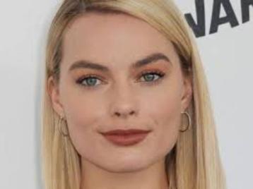 Margot Robbie pakketje