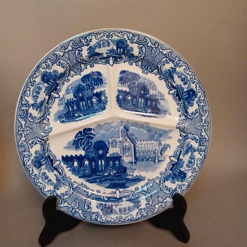 hapjes bord of party bord Abbey Petrus Regout, Antiek en Kunst, Antiek | Servies los, Ophalen of Verzenden