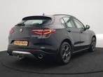 Alfa Romeo Stelvio 2.0 T AWD Super Q4 Automaat 200pk Dealer, Auto's, Alfa Romeo, Automaat, Zwart, 4 cilinders, 2000 kg