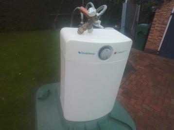 10 l  boiler  daalderop  beschikbaar voor biedingen