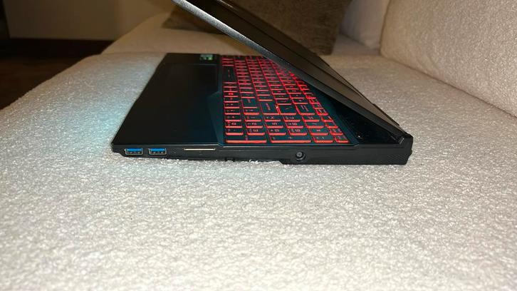 MSI gl65 Gaming Laptop - Krachtige Prestaties!, Computers en Software, Windows Laptops, Gebruikt, 15 inch, SSD, 2 tot 3 Ghz, 8 GB