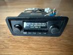 Oldtimer   Volvo Radio met FM en AM -12 V-ESD -zwart front, Ophalen of Verzenden, Gebruikt
