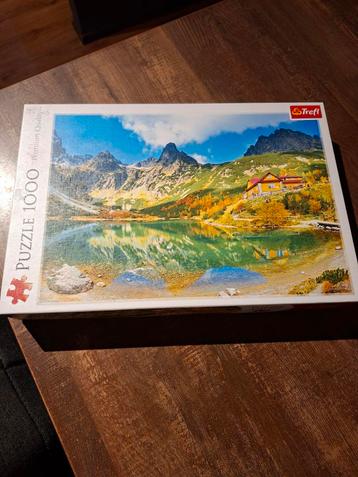 Trefl Puzzel 1000 stukjes - Berglandschap beschikbaar voor biedingen