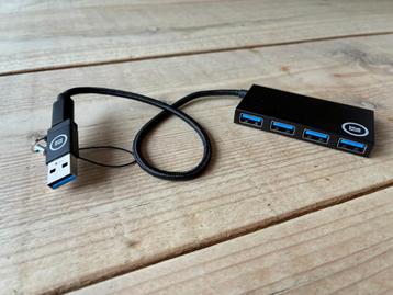 BlueBuilt 4-Poorts USB-AC 3.0 Hub beschikbaar voor biedingen