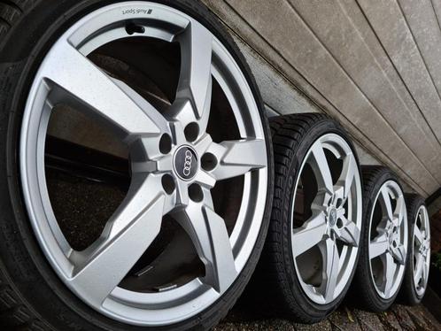 19 inch Originele s-line Audi A3 S3 RS3 TT TTS velgen banden, Auto-onderdelen, Banden en Velgen, Banden en Velgen, 19 inch, 225 mm