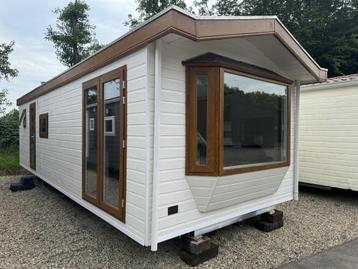 Continental Chalet 9 x 3.7 m Spiegelbeeld beschikbaar voor biedingen