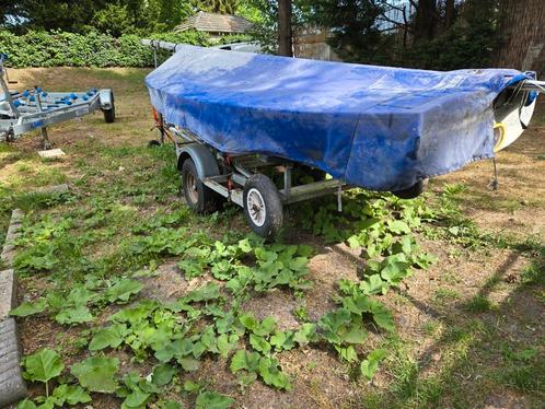 boottrailer en zeilboot, Watersport en Boten, Zeilen en Zeiltoebehoren, Gebruikt, Grootzeil, 15 tot 30 m², 3 tot 6 meter, Ophalen