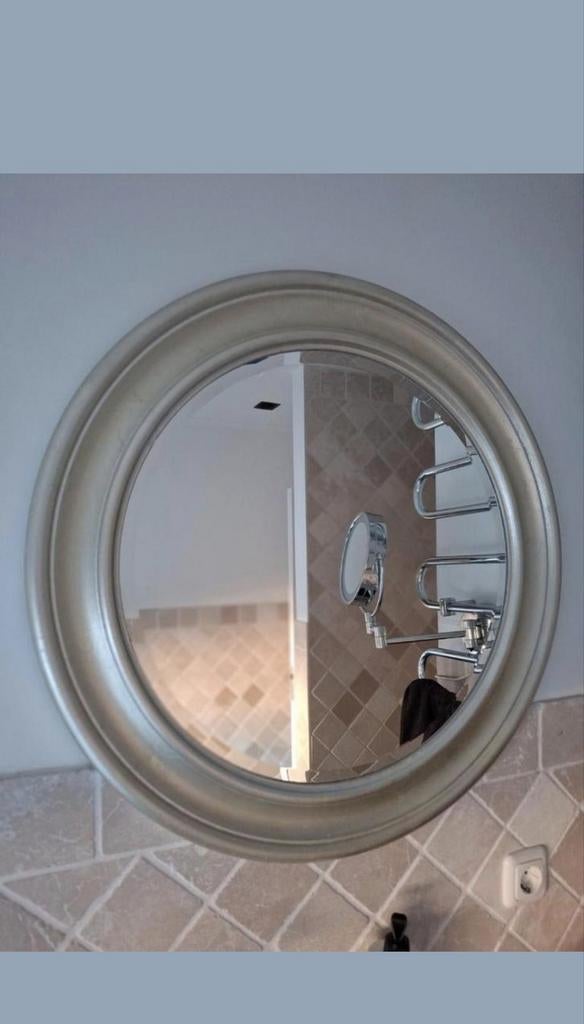 Spiegel rond hout landelijk ikea songe lijkt op brunella, Huis en Inrichting, Woonaccessoires | Spiegels, Minder dan 50 cm, Rond