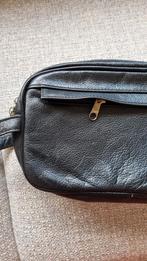 Heren tas met vakken., Sieraden, Tassen en Uiterlijk, Tassen | Schoudertassen, Ophalen of Verzenden, Zo goed als nieuw, Zwart