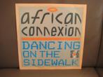 African Connexion – Dancing On The Sidewalk, Ophalen of Verzenden, Zo goed als nieuw, 12 inch, Disco