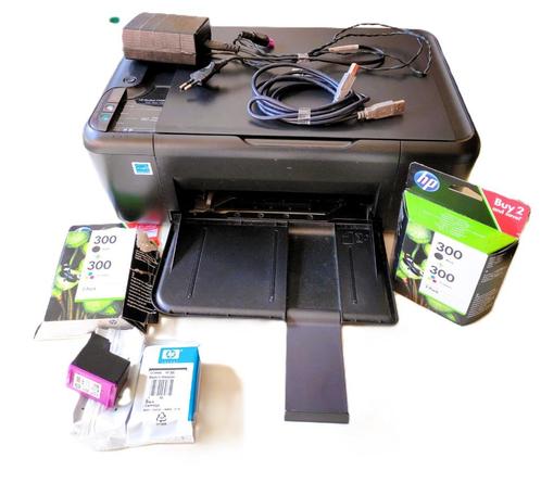 HP Deskjet F2480 All-in-One printer. USB aansluiting., Computers en Software, Printers, Zo goed als nieuw, All-in-one, Inkjetprinter